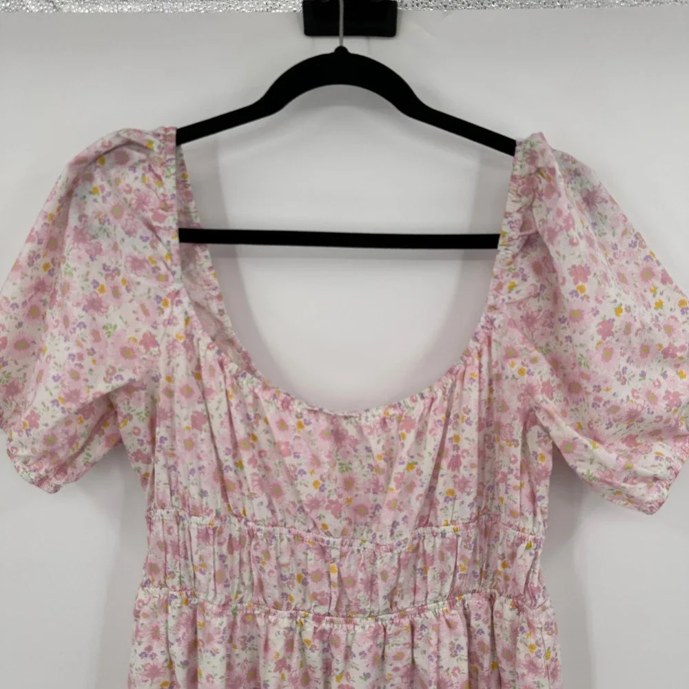 Elodie charming floral